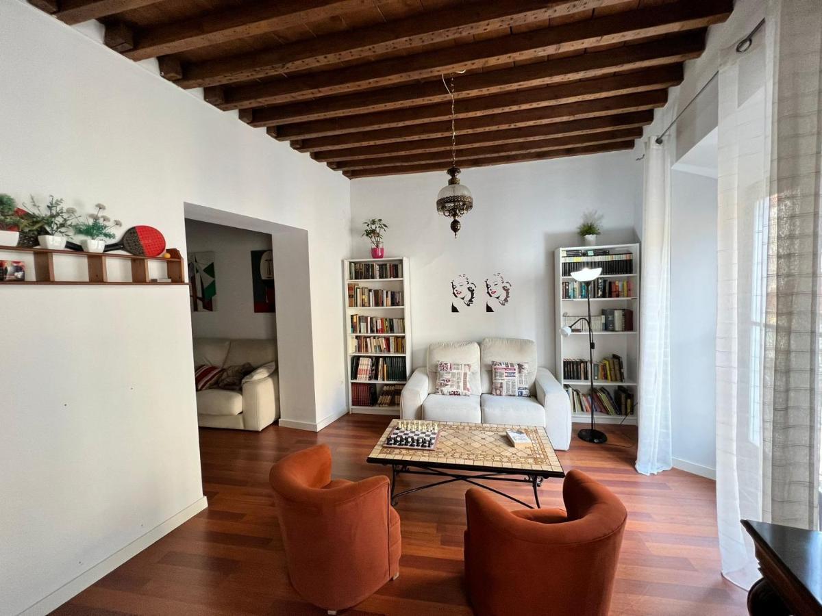 Gran Apartamento Centro Historico Málaga Esterno foto