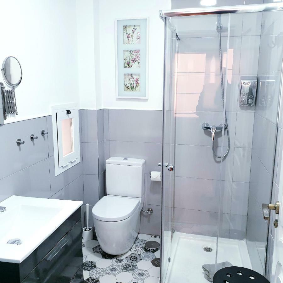 Gran Apartamento Centro Historico Málaga Esterno foto